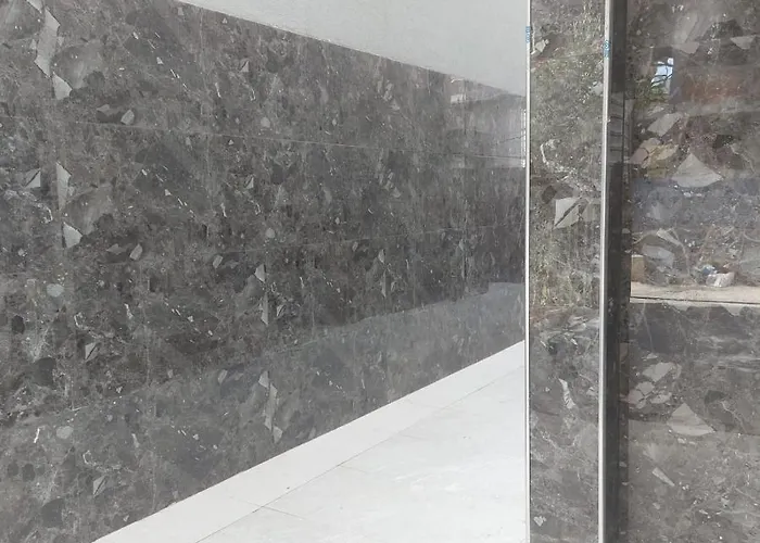 Lovely 0-2 Daire Tiran