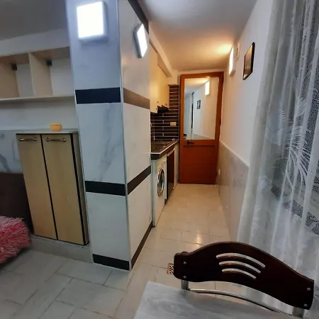 Lovely 0-2 Apartment *