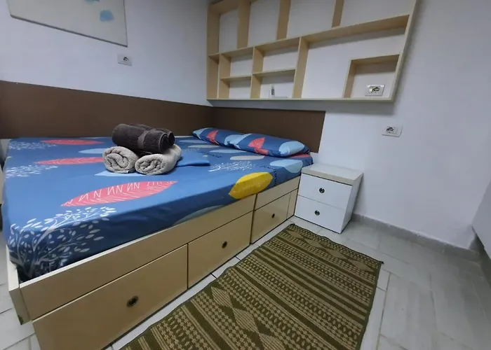 Appartement Lovely 0-2 *