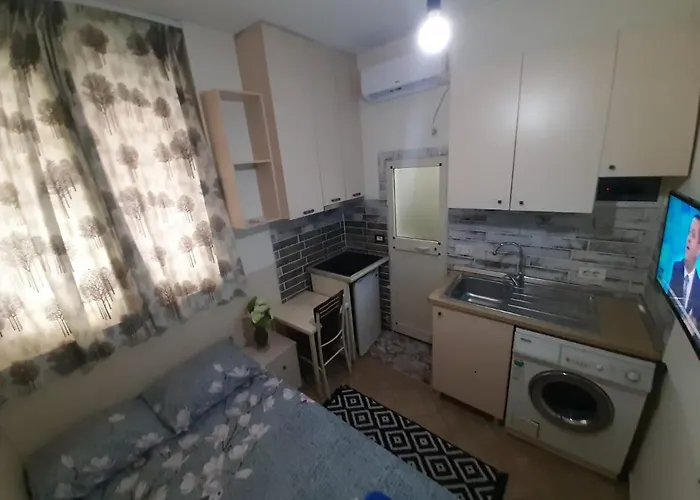 Lovely 0-2 شقة تيرانا